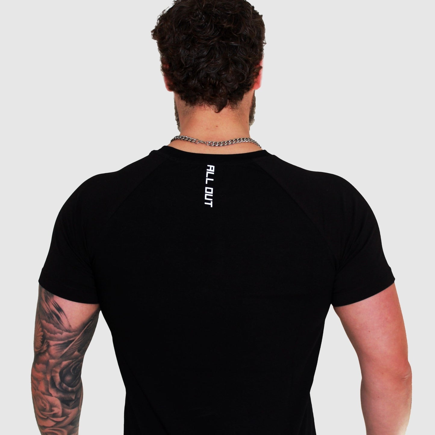Short Black Sleeve Tee